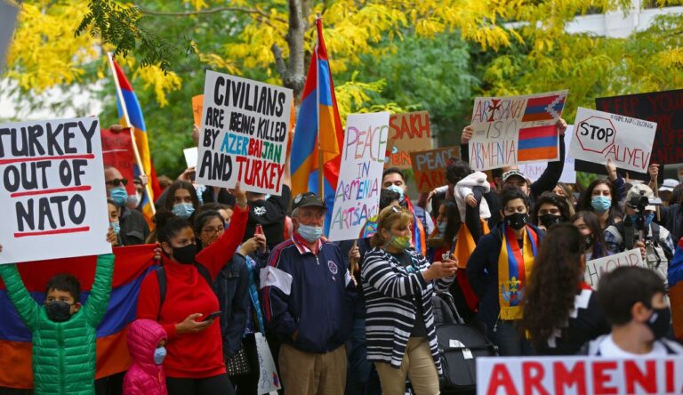 Armenians are demonstrating in Boston (2020) against Turkey and Azerbaijan. Picture courtesy of Pat Greenhouse (Boston Globe).
